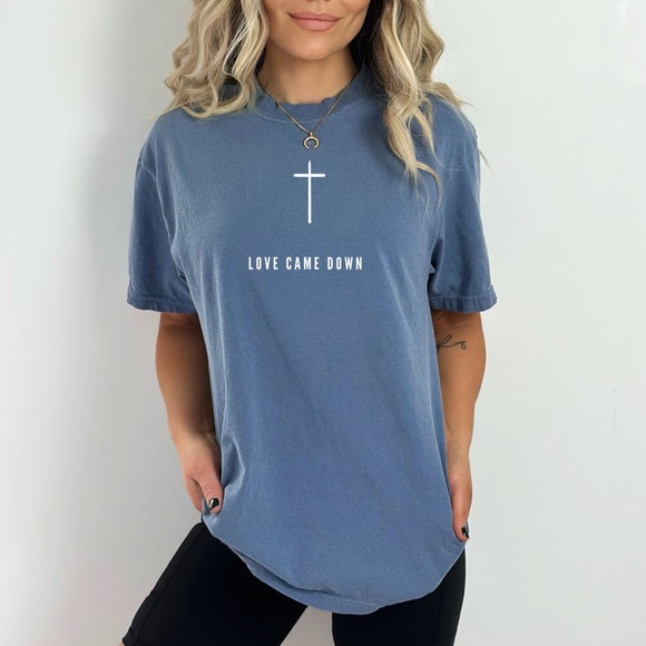 LOVE CAME DOWN TEE - Picture 9 of 14